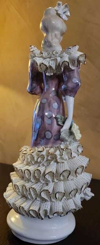 Figurka Kobieta Capodimonte Swarovski Złoto CUDO