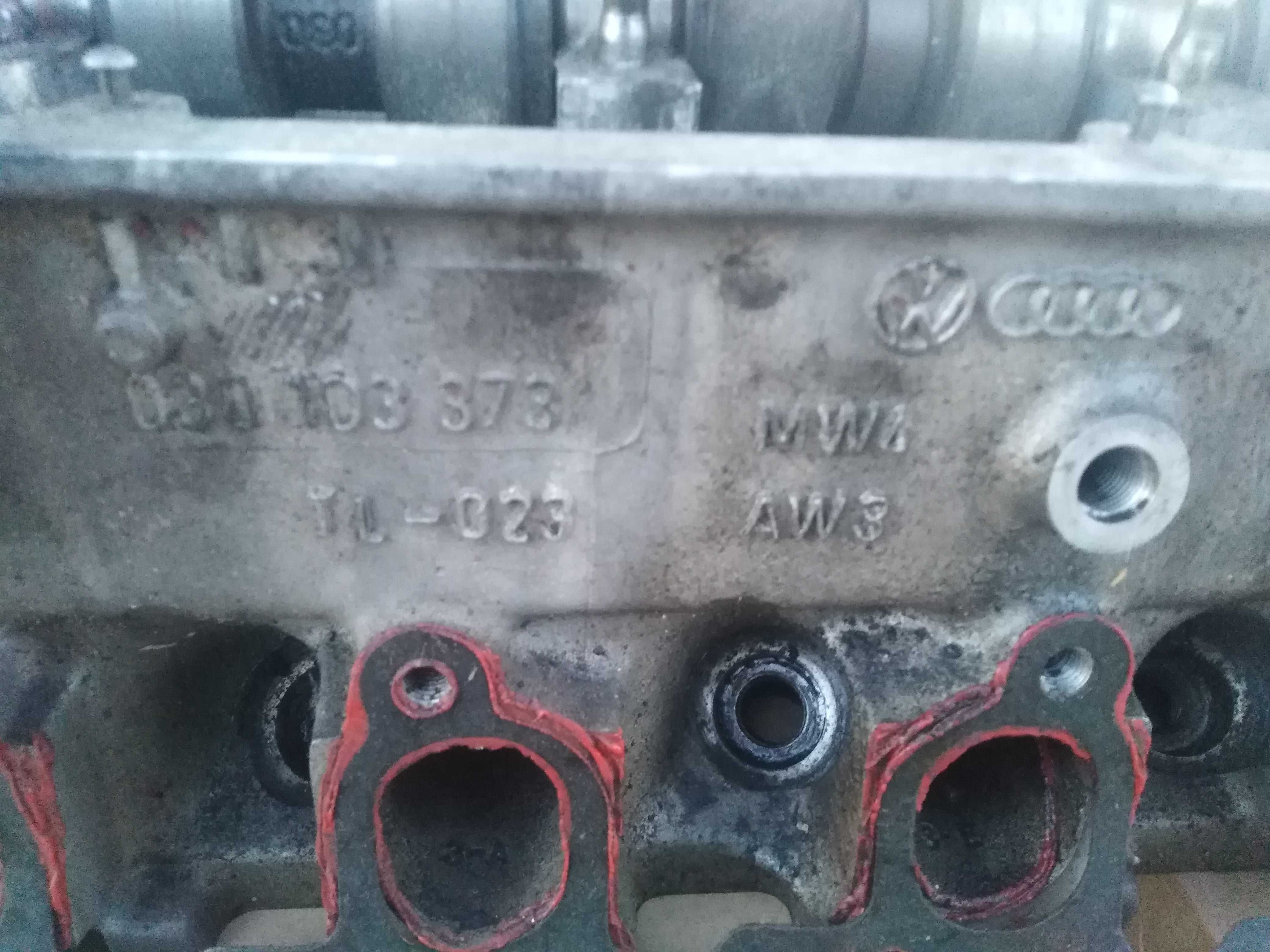 Głowica VW Golf II 1.3 benzyna nr 030-103_373 TL-023
