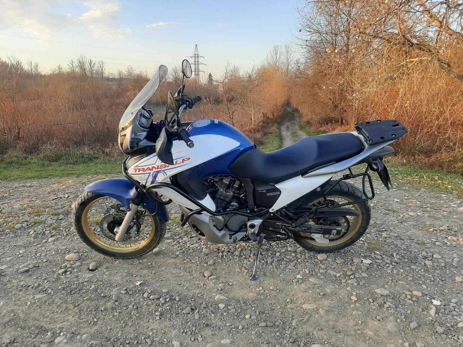 Honda Transalp XL700