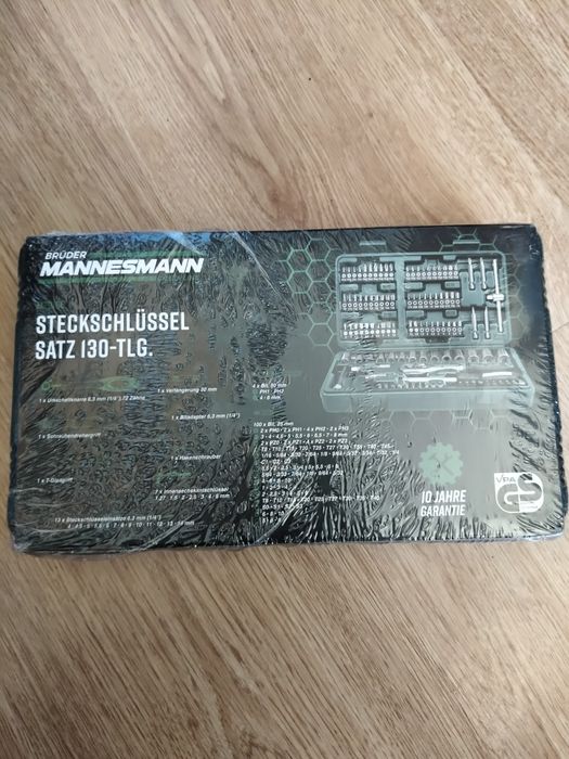 Zestaw narzędziowy klucze nasadowe i bity 130 elementów w skrzynce