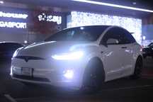 Tesla x 90 D 7 місць