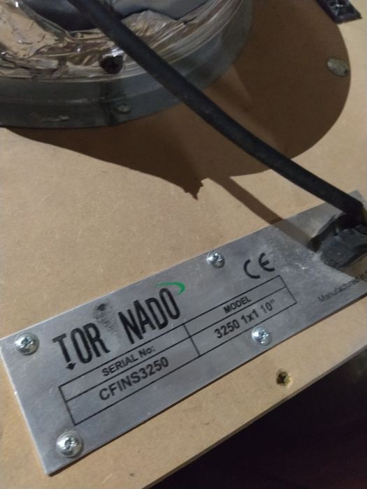 250-мм вентилятор Tornado Box