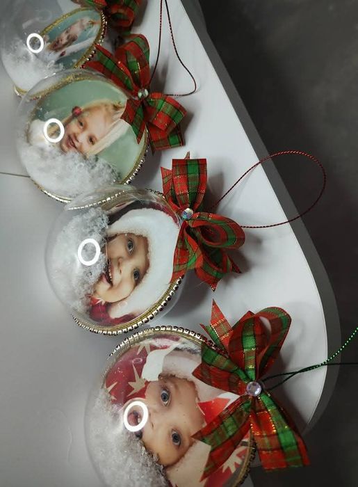 Новорічні іграшки