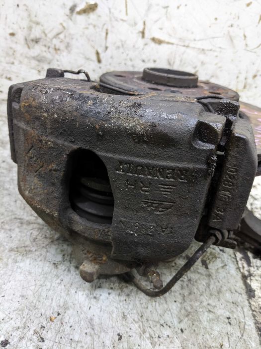 Renault Laguna II Zacisk Hamulcowy Prawy Przedni Prawy Przód