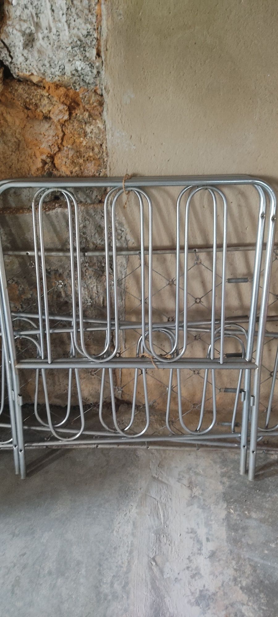 Cama de criança metal 1,32 x 0,70