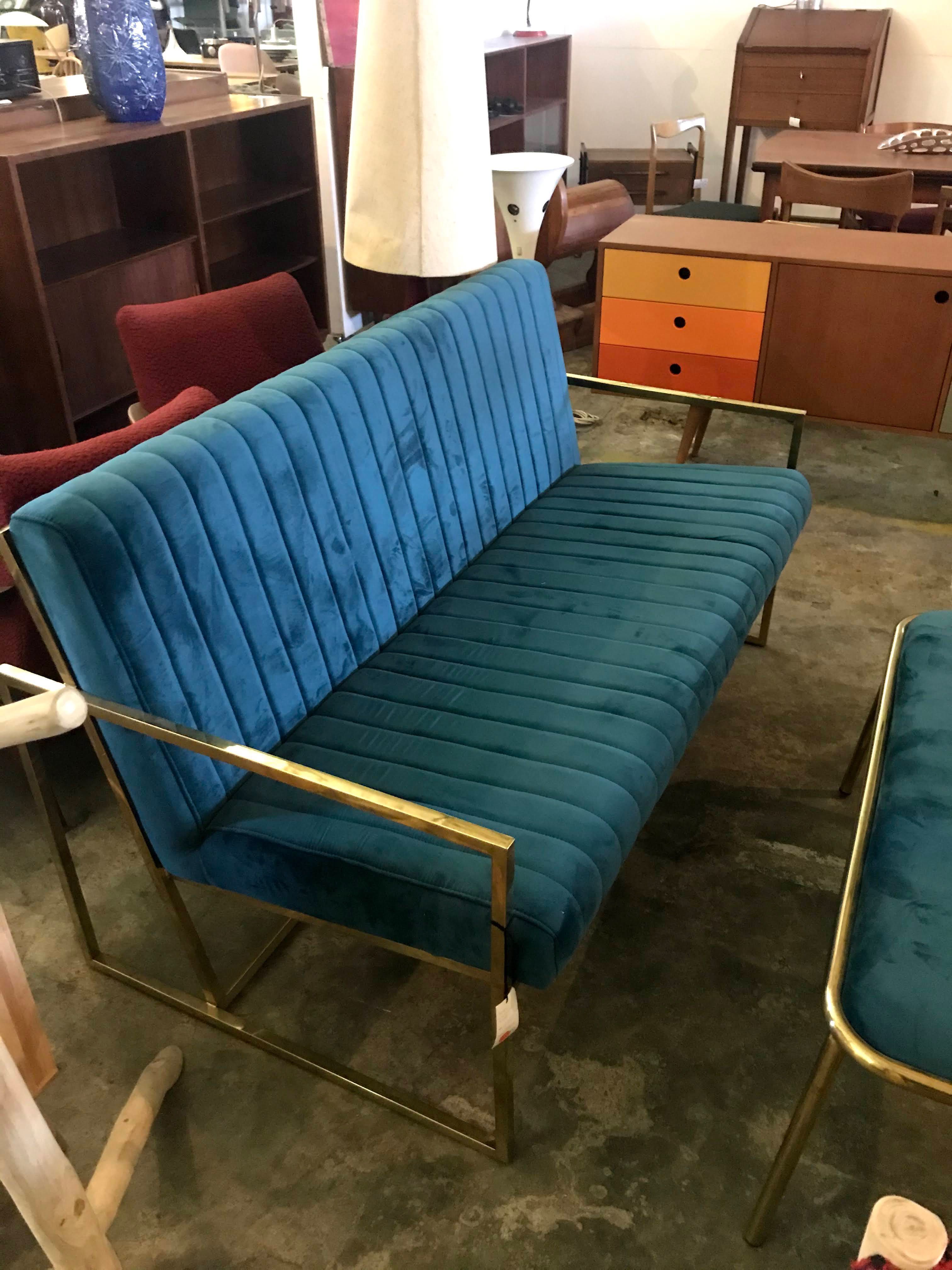 Sofa decorativo azul elegante