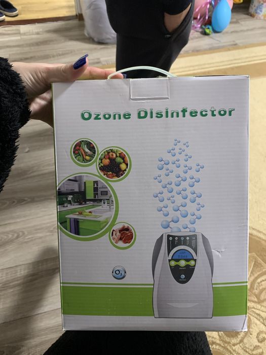 Озонатор. Доя очищення повітря. Ця модель коштує 3.300