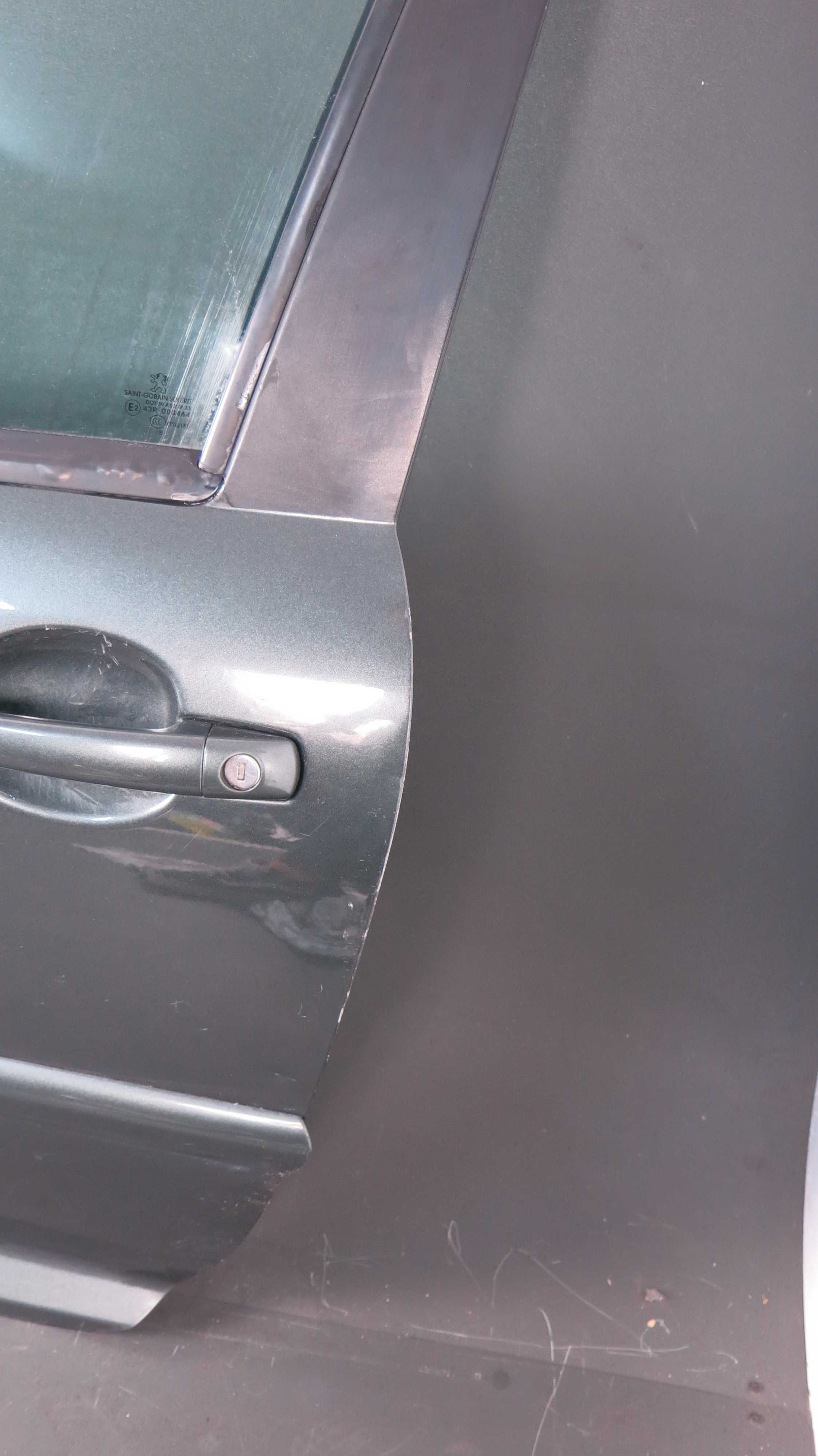 Peugeot 207 drzwi lewy przód przednie 3 drzwiowy