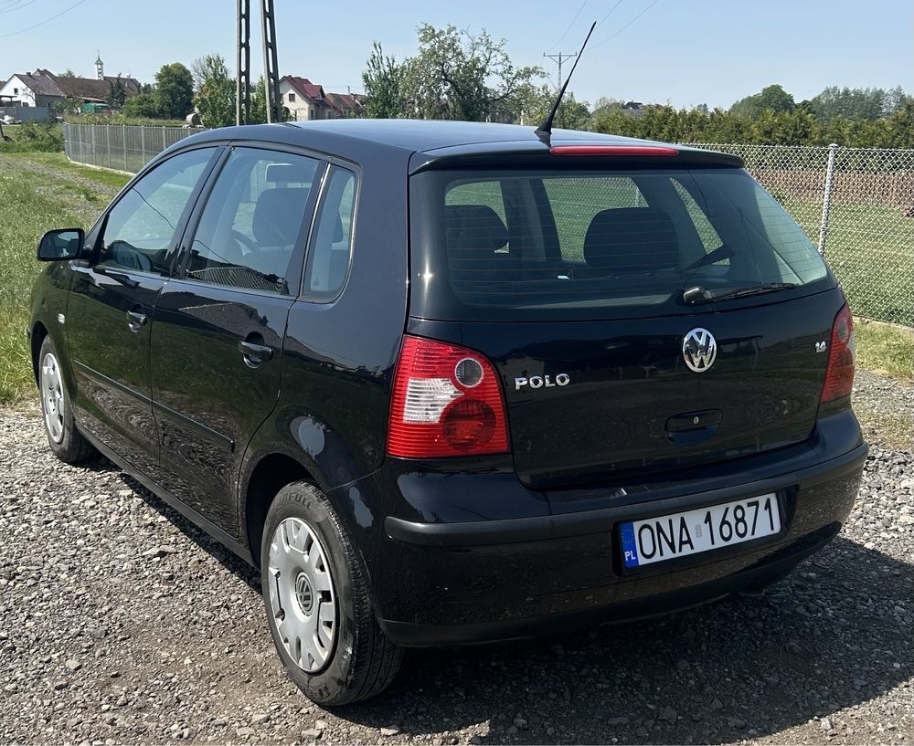 Volkswagen POLO 2002