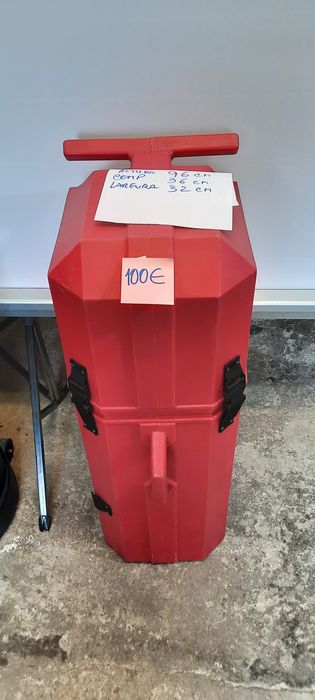 Caixa de transporte de ferramentas  com rodas obras