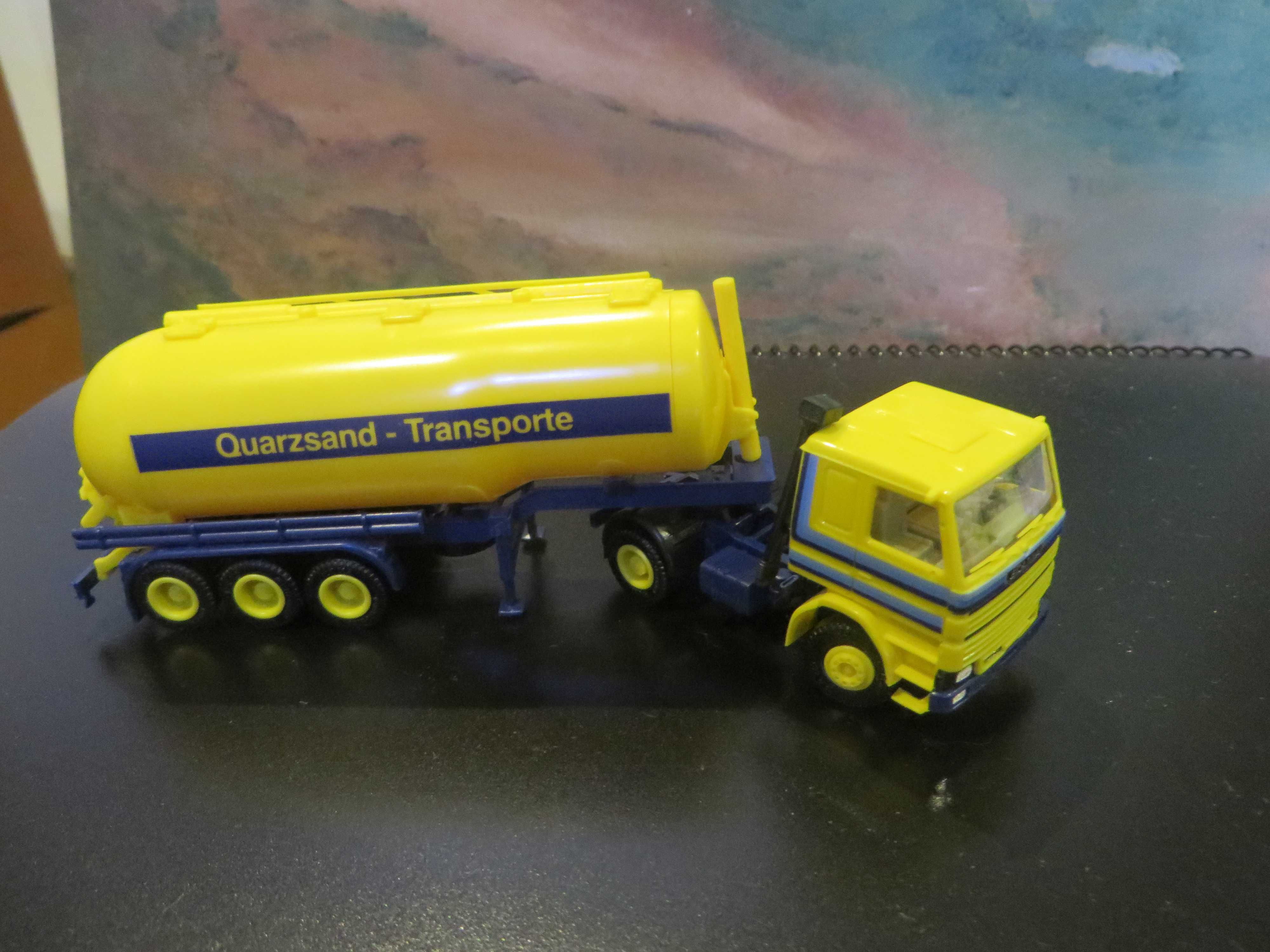 Camião colecção HERPA Scania 142 E / escala 1/87 - NOVO / RARO