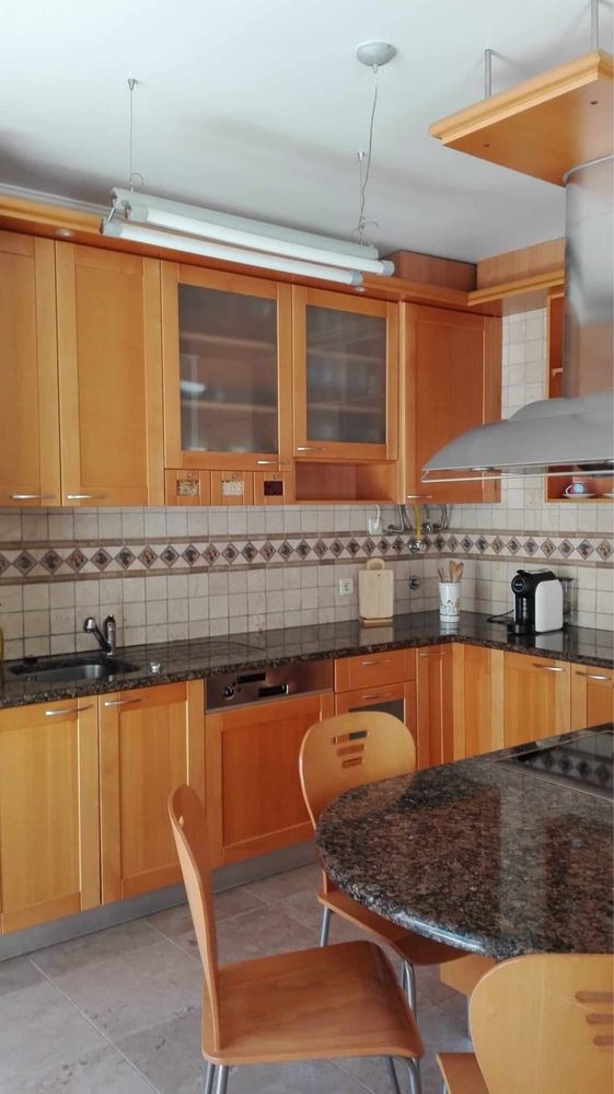 Apartamento T2 para Férias na Nazaré – Em Frente à Praia!