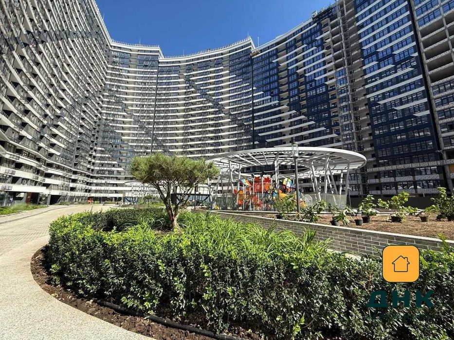 !! 1 комнатная квартира. БЕЗ РЕМОНТА. АРКАДИЯ. Вид на море. СРОЧНО !!