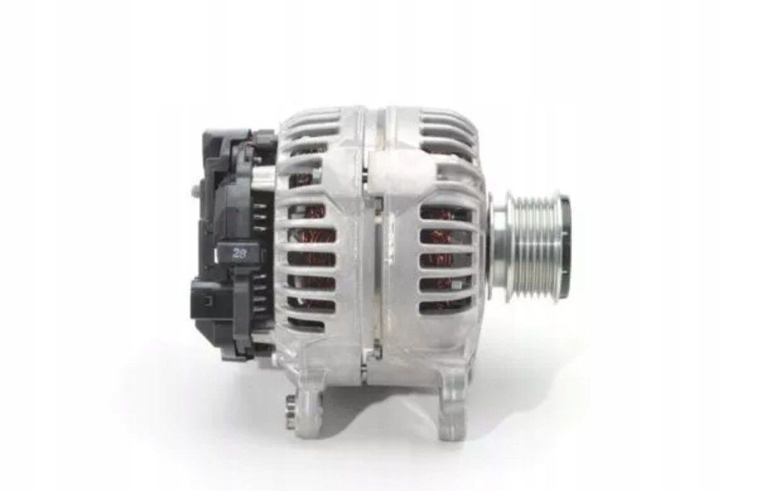 NOWY alternator BOSCH 14V 140A Audi S3 S4 TT Skoda Fabia Octavia Ibiza