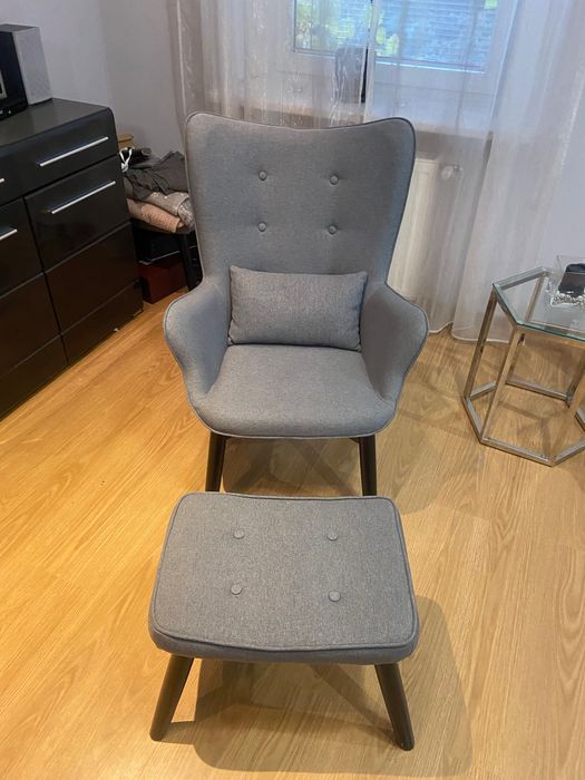 Sprzedam 2 krzesła skandynawskie