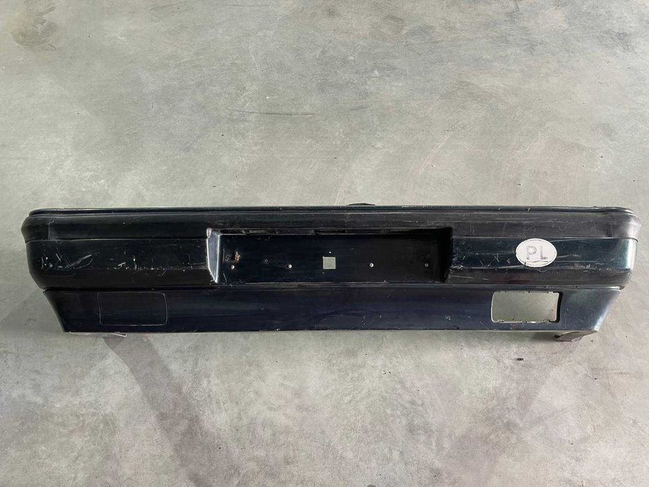 бампери задні передні