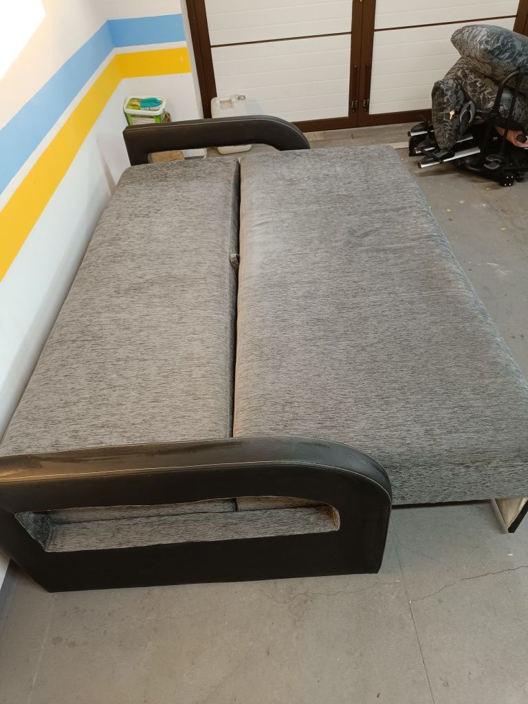 Sofa, łóżko, kanapa z funkcją spania