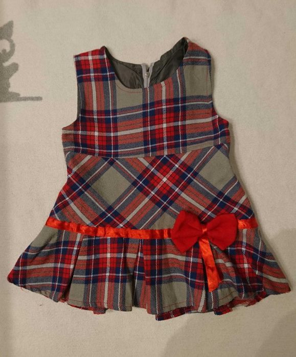 Sukienka na roczek lub dwa latka r 80-86