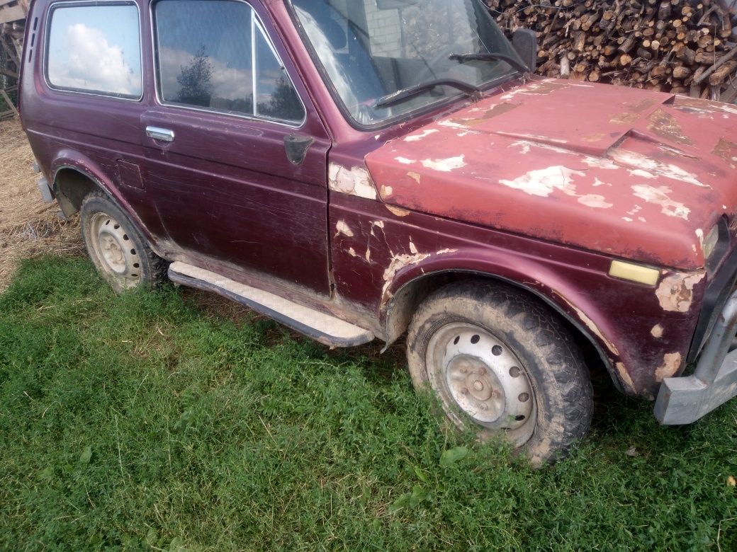 ВАЗ 2121 Нива.     .