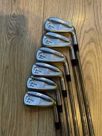 Kije do golfa Srixon ZX4 Mk II 5-PW Forged