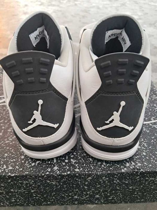 " koszykówki "Jordan_4_Retro_Military_Black Rozmiar 45