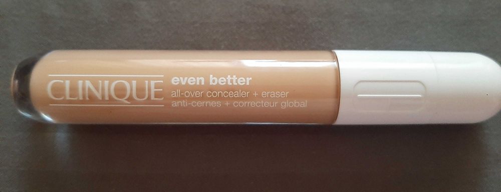 Консилер CLINIQU