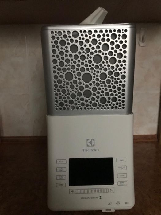 Зволожувач повітря Electrolux