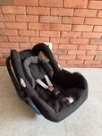Maxi-Cosi CabrioFix + baza Isofix FamilyFix – dobry stan