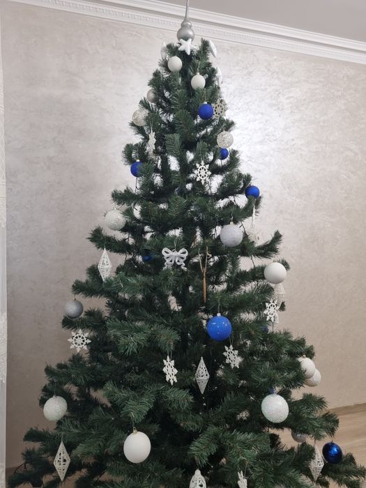 Штучна ялинка 2,1