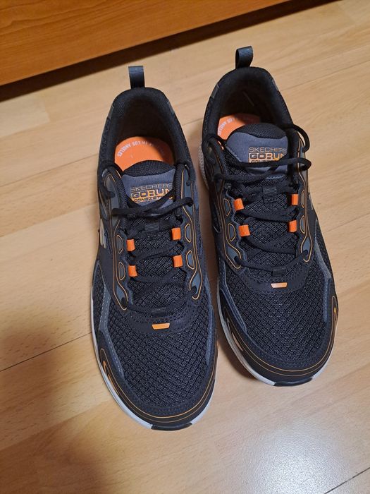 Кросівки SKECHERS  Go Run