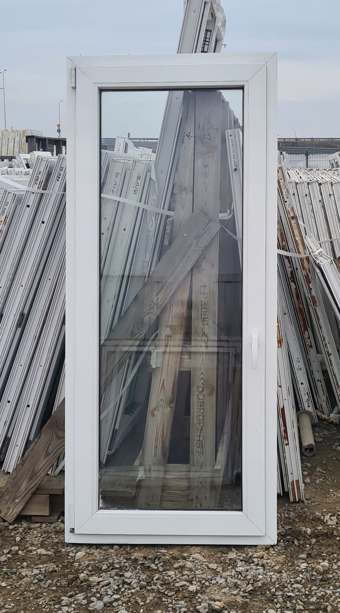 OKNA Używane 79x182 OKNO KacprzaK Plastikowe PCV Lider Okna OLX