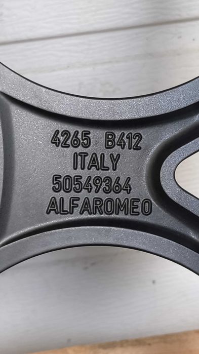 Felgi aluminiowe Alfa Romeo Giulia 18" 5x110 8J 9J Nowe (OL650F)