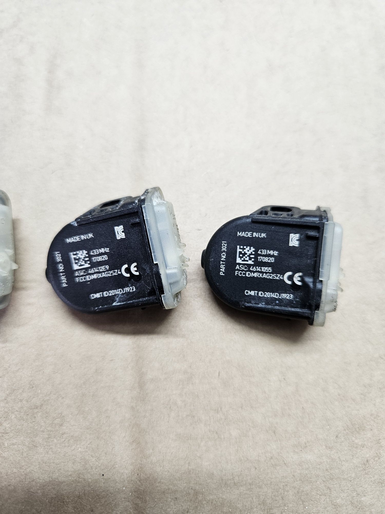 Czujniki cisnienia powietrza opon Tpms Ford