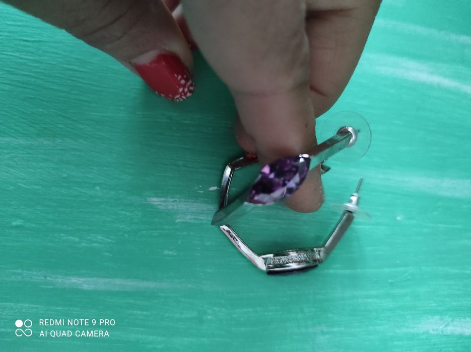 Brincos novos cada 4 euros