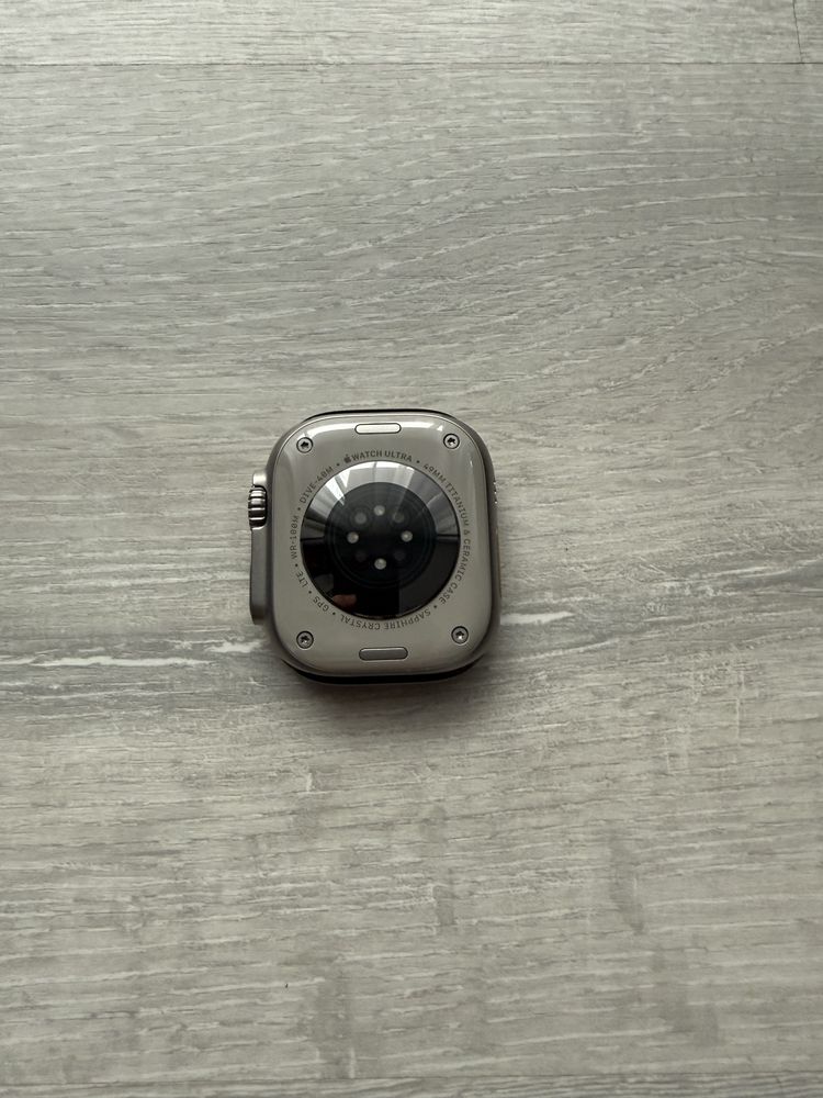 Apple Watch Ultra 1 49mm Titanium