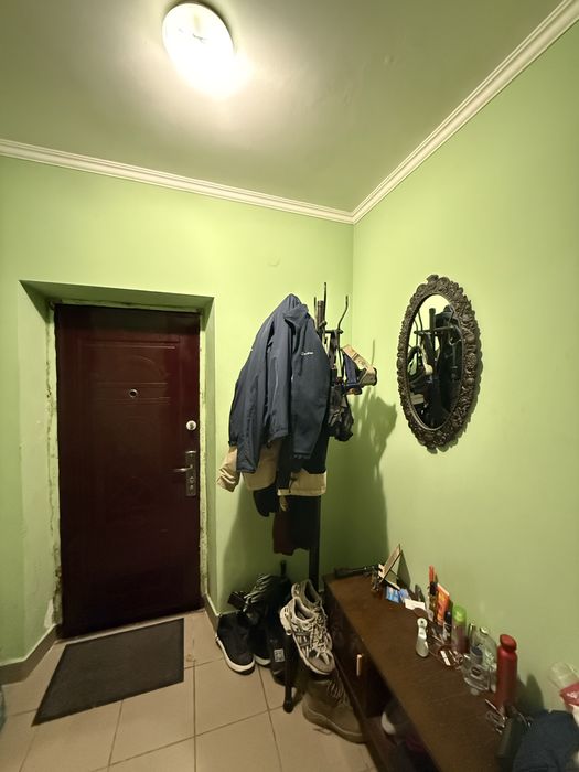 Оренда 1 к. Кварт. В приватному Будинку вул . Г.Майдану біля 17 Пошти