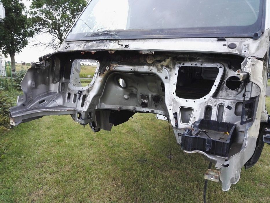 ćwiartka słupek fartuch błotnika iveco daily 06+