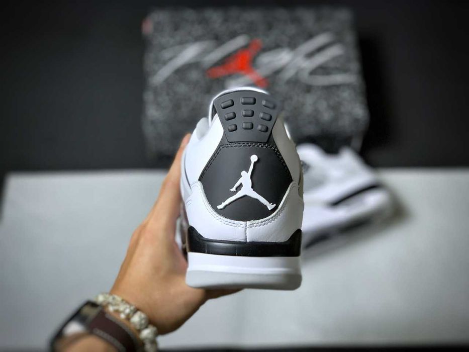 Jordan 4 military black