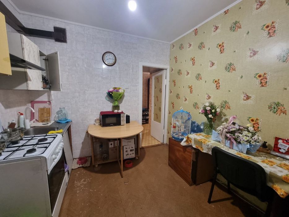 Продаю 3-кімнатну квартиру Намив