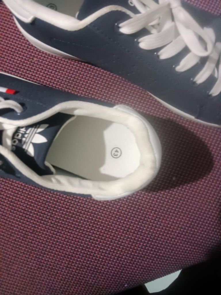 Sapatilhas adidas