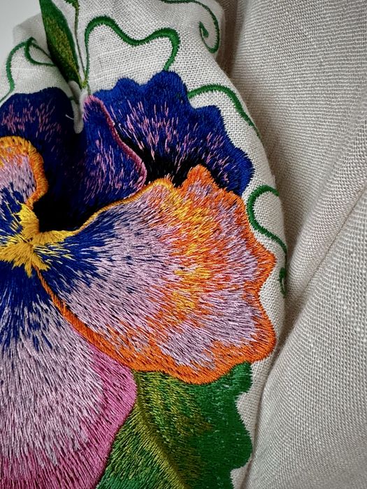 Вишиванка з льону, машина вишивка хс, с