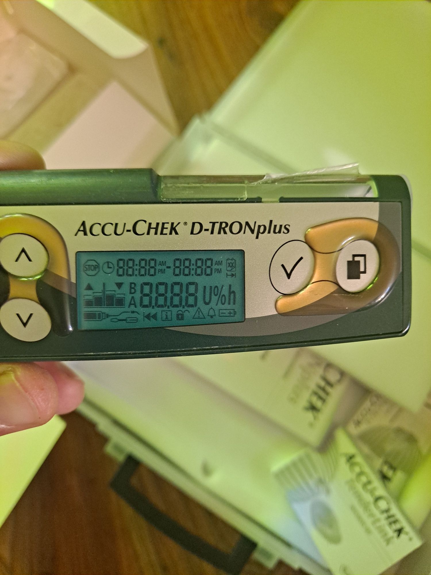 Pompa insulinowa Accu-Chek D-TRON Plus