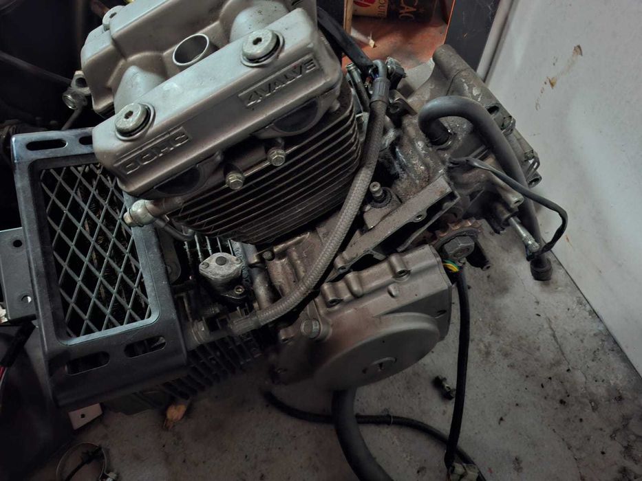 Silnik Hyosung 125 Rok 2005