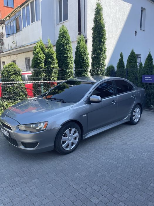 Mitsubishi Lancer X 2014 року, 2.0 бензин, 140 к.с.