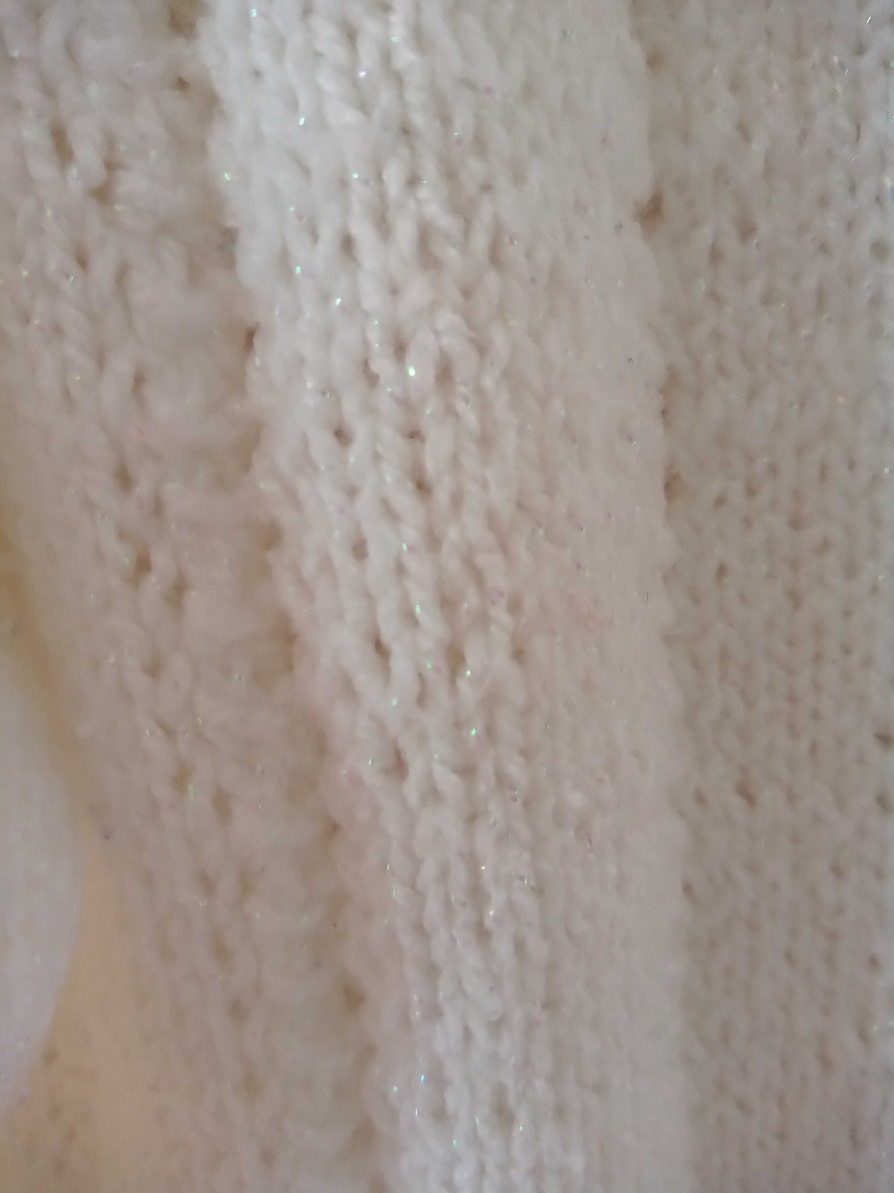 Biały elegancki sweter ze srebrną nitką l xl xxl