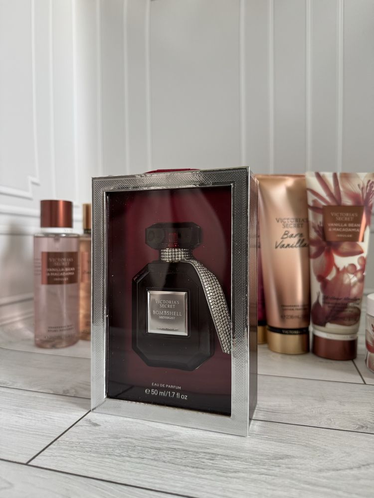 Парфуми Victoria's Secret Bombshell Midnight