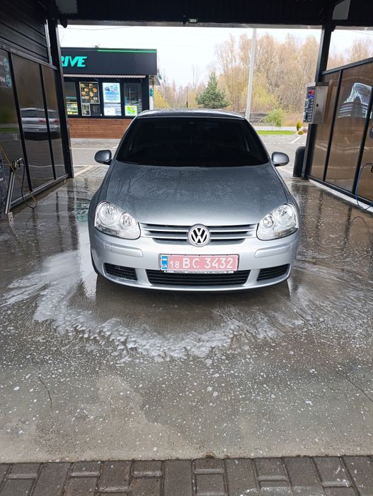 Volkswagen Golf 5 1.4 tsi