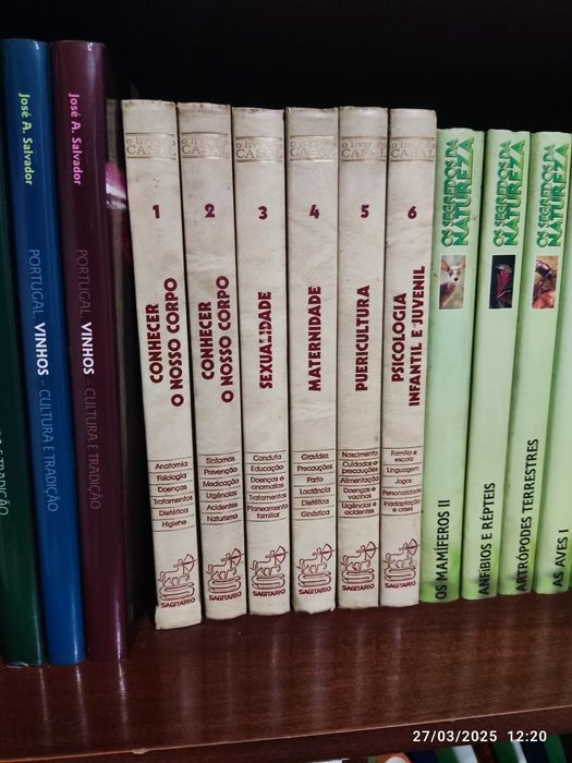 Vendo várias coleções