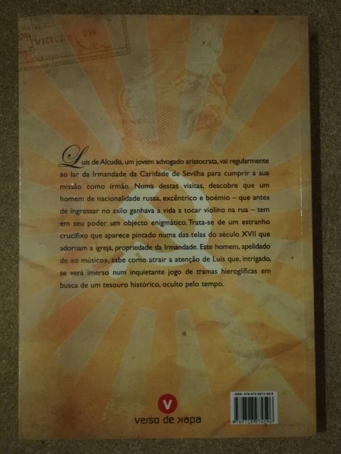 O Músico de Estaline de Luis Felipe Campuzano