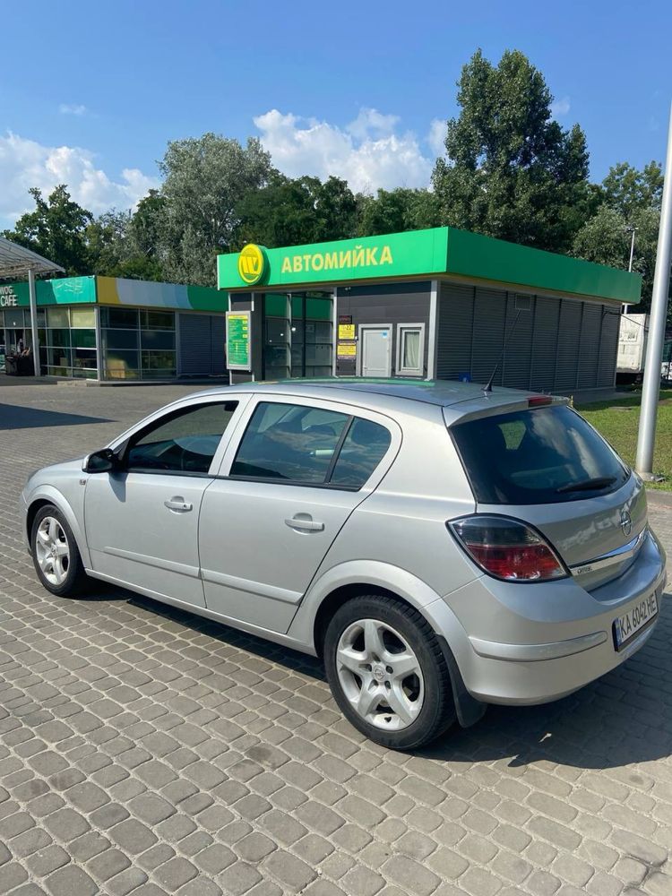 Opel Asta H 2008